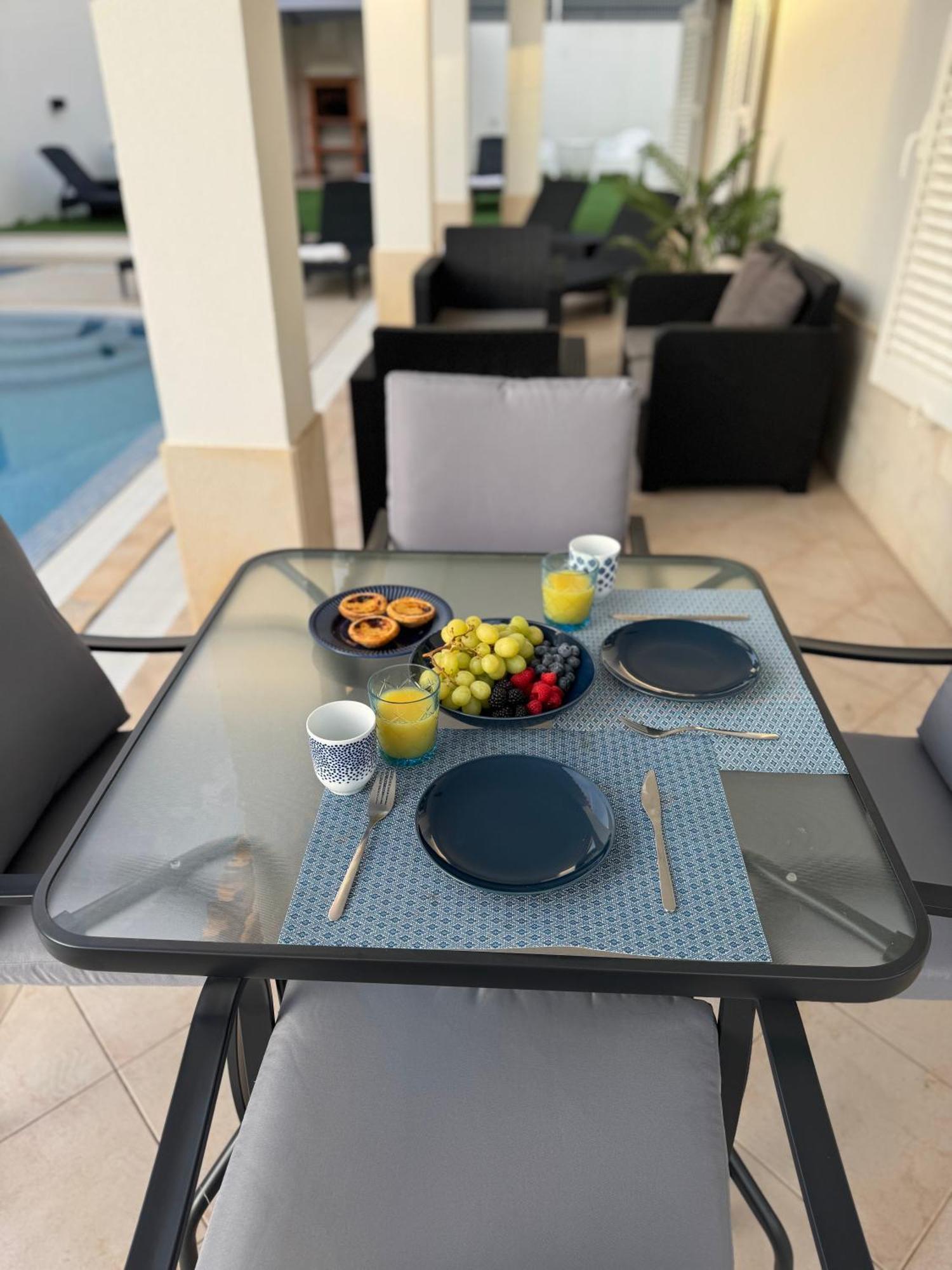 Villa Bonita Guesthouse Albufeira Old Town Εξωτερικό φωτογραφία